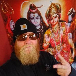 Meet your Posher, Curtis